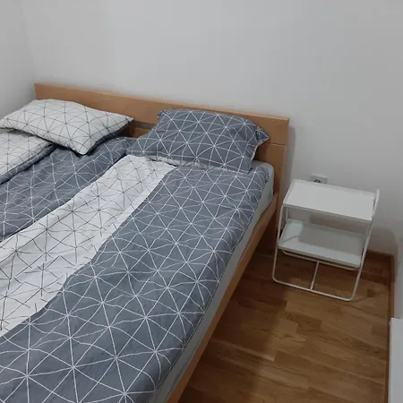 Apartament Oaza Mirijevo, Free Garage Parking Belgrad